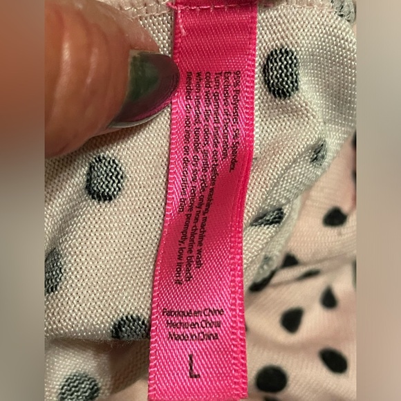 Betsey Johnson Set - Picture 5 of 11